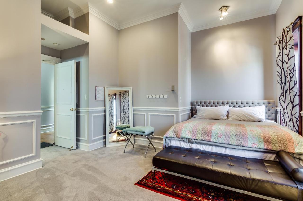Ruby Room (Adults Only) Чикаго Екстериор снимка